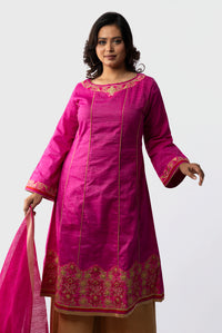 Women's salwar kameez dupatta
