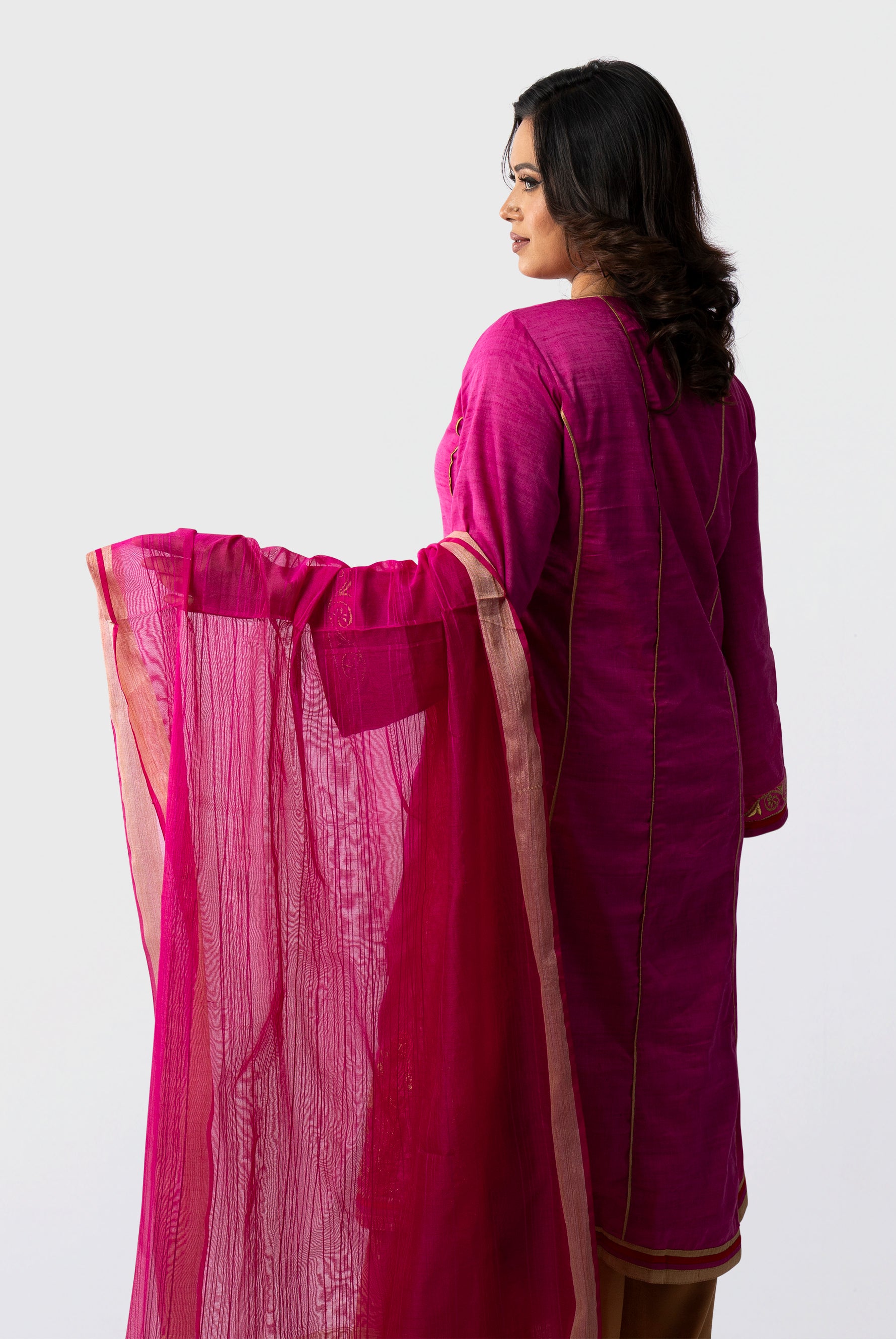 Women's salwar kameez dupatta