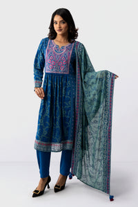 Women's salwar kameez dupatta