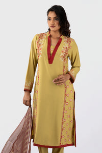 Women's salwar kameez dupatta