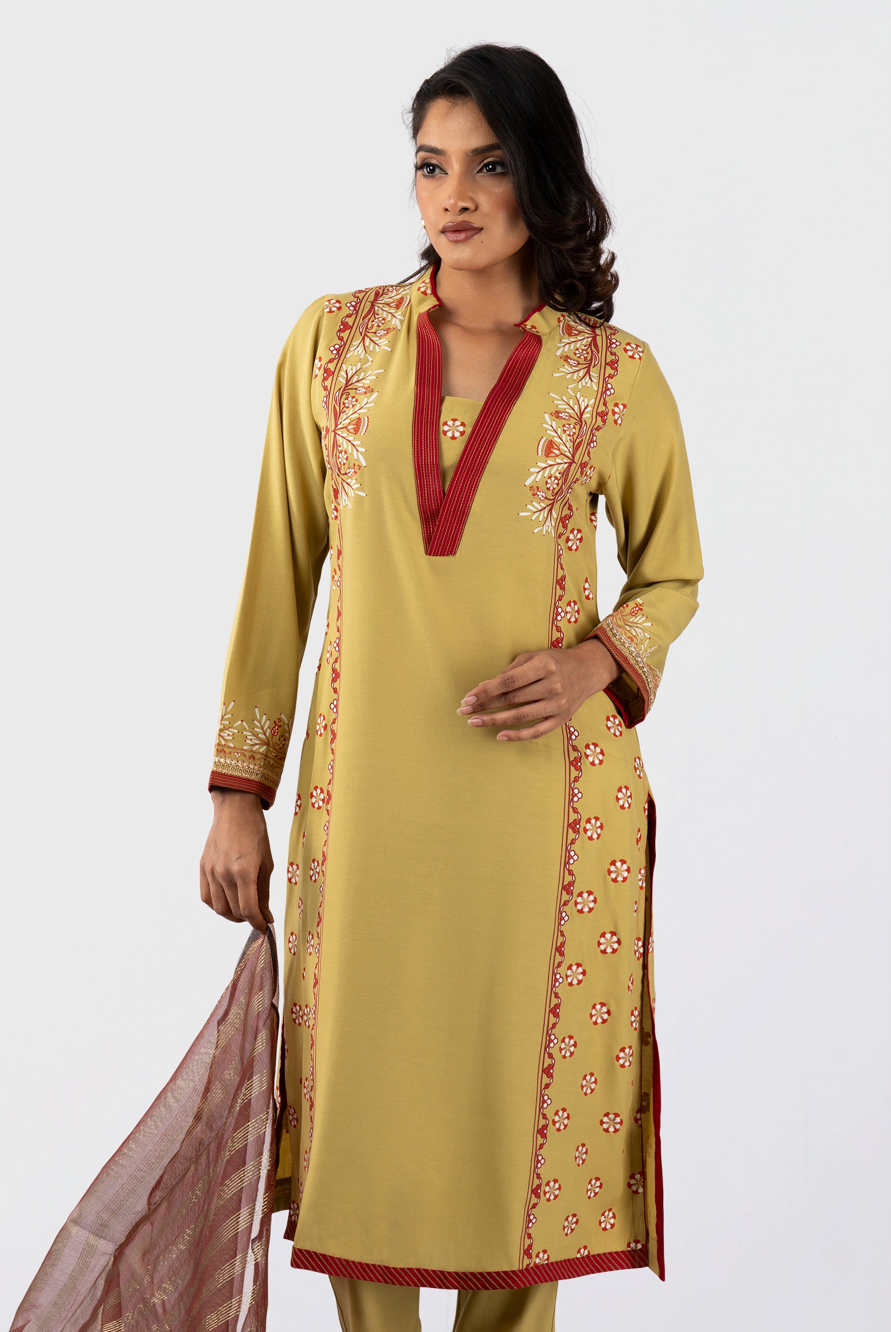 Women's salwar kameez dupatta