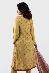 Women's salwar kameez dupatta