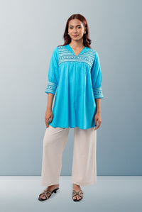 Women's Tops