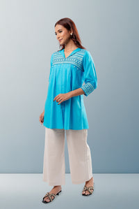 Women's Tops