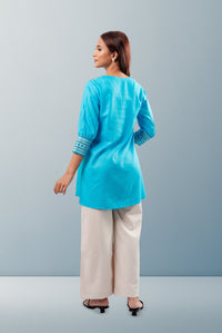 Women's Tops