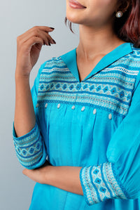 Women's Tops